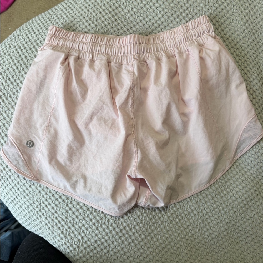 Lulu light pink shorts
